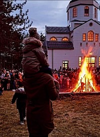 Paljenje Badnjaka - Crkva na Zlatiboru