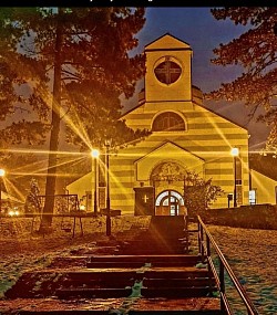 Crkva - Zlatibor noću